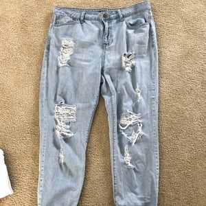 Distressed Boyfriend Jeans